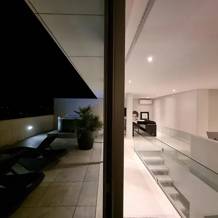 River Town View - Luxury With Jacuzzi On Terrace شقة فيانا دو كاستيلو