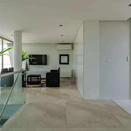 شقة River Town View - Luxury With Jacuzzi On Terrace فيانا دو كاستيلو