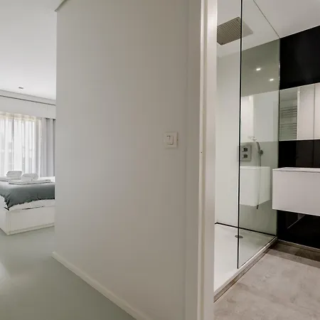 River Town View - Luxury With Jacuzzi On Terrace