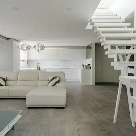 River Town View - Luxury With Jacuzzi On Terrace