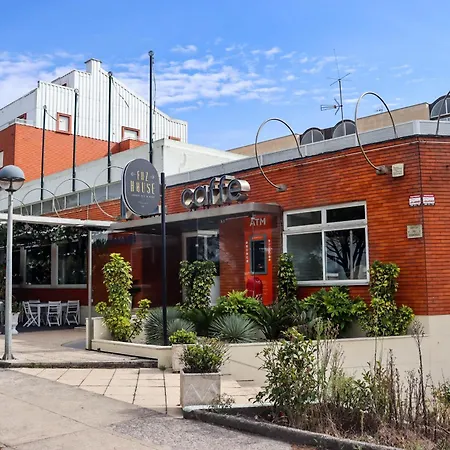 شقة River Town View - Luxury With Jacuzzi On Terrace *