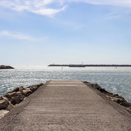 شقة River Town View - Luxury With Jacuzzi On Terrace *