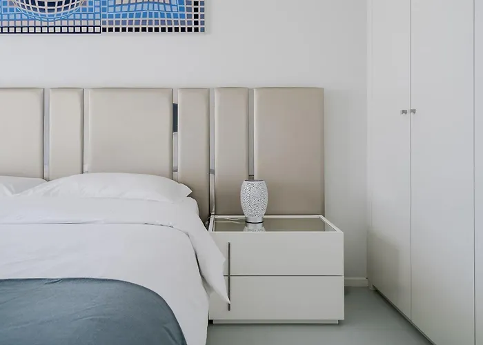 River Town View - Luxury With Jacuzzi On Terrace