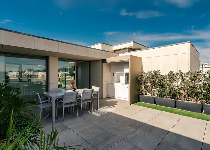 River Town View - Luxury With Jacuzzi On Terrace Apartament