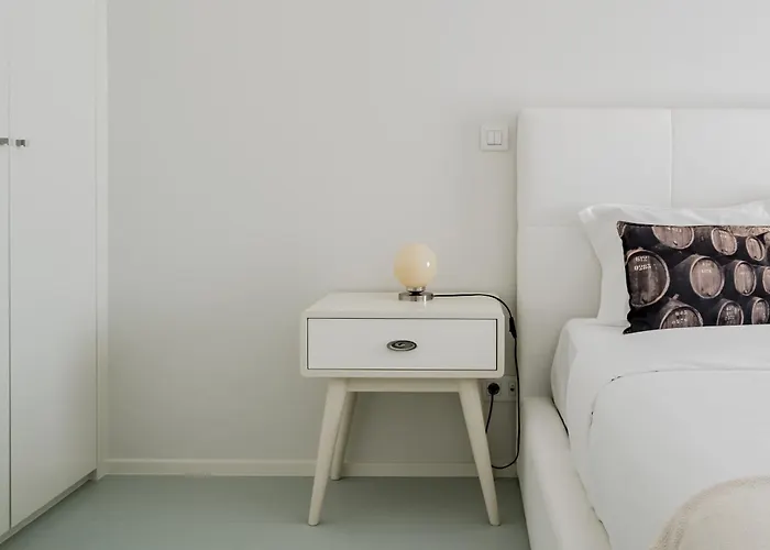 River Town View - Luxury With Jacuzzi On Terrace Apartament