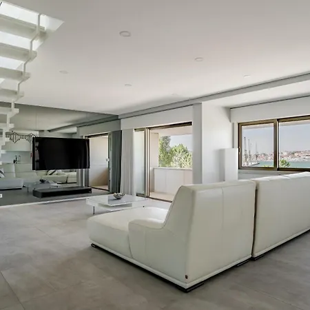 River Town View - Luxury With Jacuzzi On Terrace Apartment *