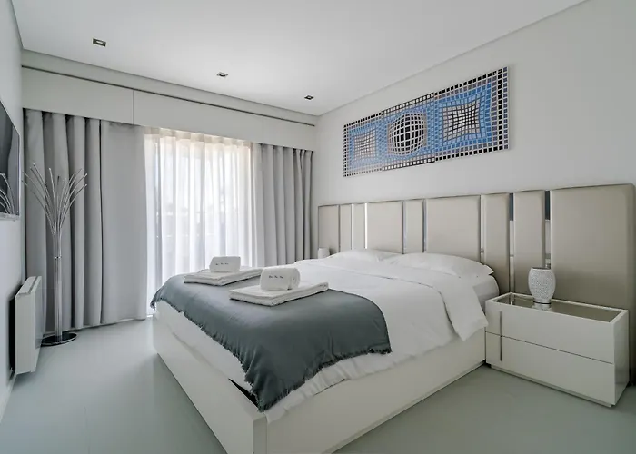 River Town View - Luxury With Jacuzzi On Terrace *